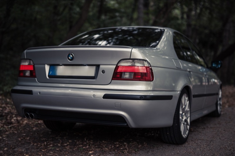 BMW E39 — Fahrzeugfotografie