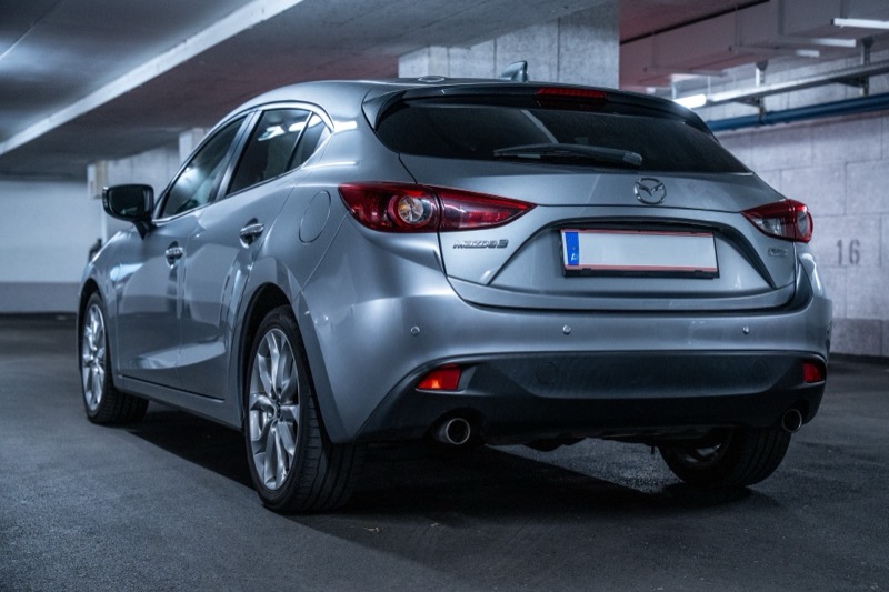 Mazda 3 — Fahrzeugfotografie